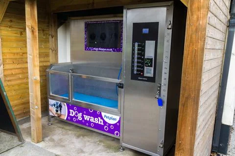 Editorial, Polygon automatic Dog Wash Stock Photos