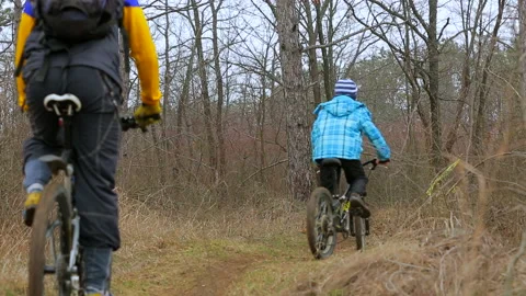 Editorial. Two cyclists stop on the section of the route. Stock Footage 108519639