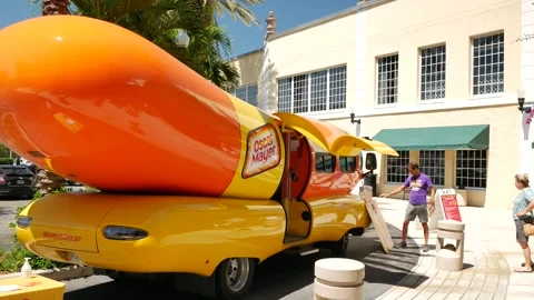 Editorial Use Only March 27, 2025 St. Petersburg, FL, USA. Oscar Mayer Wienermob Stock Footage 305243976