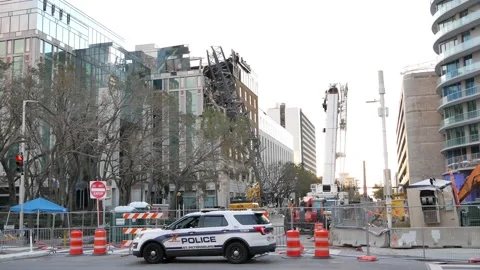 Editorial Use Only October 20, 2024 St. Petersburg, FL, USA. After a crane falls Stock Footage 289158805
