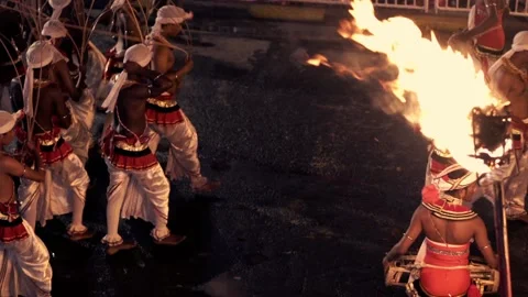 Editorial  Whip-cracker perform dance through the streets of Kandy in Sri Lanka 스톡 동영상 106006400