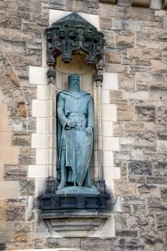EDITORIAL: William Wallace statue on the wall inside of Edinburgh Castle Stock Photos