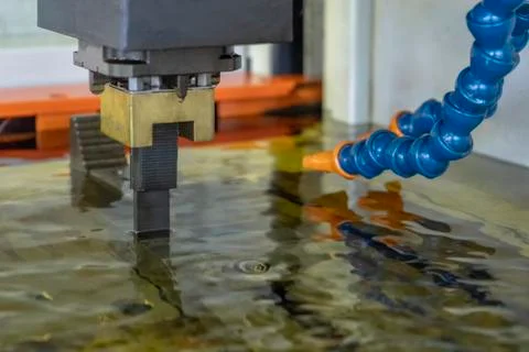 EDM Machine in runing working on job Foto stock
