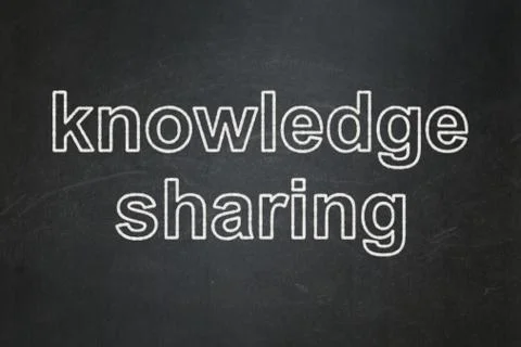 Education concept: Knowledge Sharing on chalkboard background Illustrazione stock
