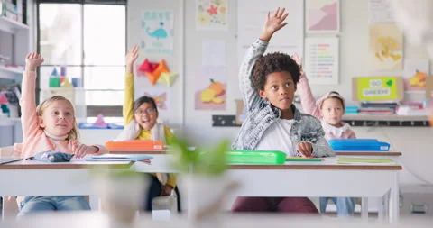 Education, question and answer with students in classroom for learning Vidéo 249247938