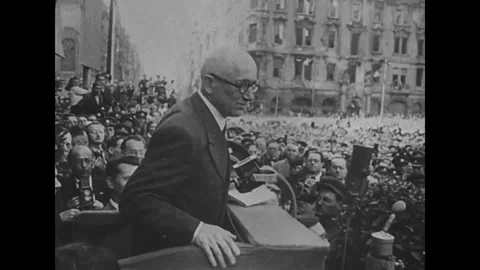 Edvard Benes in Prague. 1945 Vídeos de archivo 246595972
