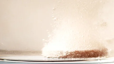 Effervescent Dissolving Pill In Water 스톡 동영상 104584235