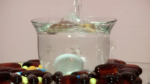 Effervescent tablet Stock Footage 16345195