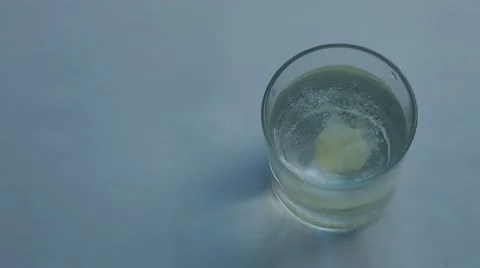 Effervescent Tablet In A Glass Of Water Stock Footage 40524599