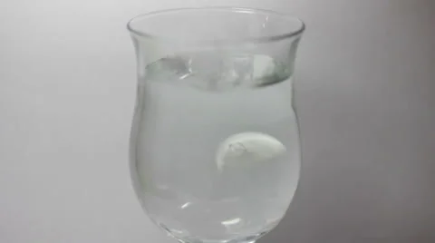 Effervescent Tablet In Water Stock-Footage 56678184