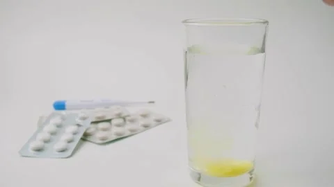 Effervescent vitamin C Stock Footage 259141217