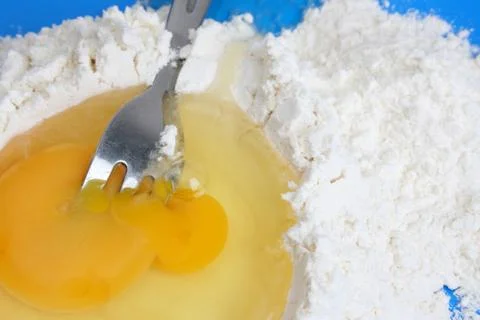 Egg and Flour Stock-Fotos