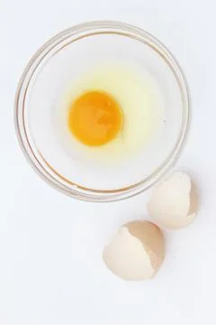 Egg in a bowl Stockfoto's