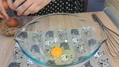 Egg Breaking Video Video stock 303378124