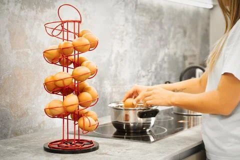 Egg Holder on kitchen. It is easy to store eggs in the kitchen 스톡 사진