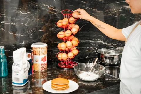 Egg Holder on kitchen. It is easy to store eggs in the kitchen 스톡 사진