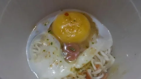 Egg Noodle Inside Cup Stock-Footage 301374393