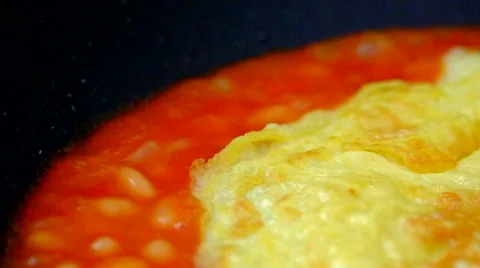 Egg omelet &amp; baked beans cooking 3 Stock Footage 41477042