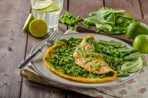 Egg omelette with herbs Foto stock