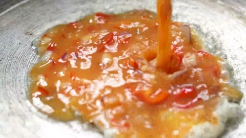 Egg omelette with vegetables making in Indian style Video stock 204065152