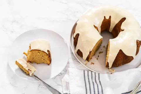 Eggnog Bundt Cake Stock Photos