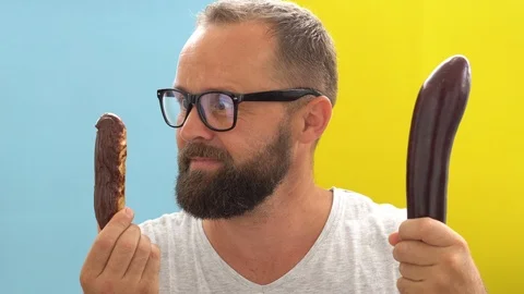 Eggplant vs cake Stock Footage 110628451