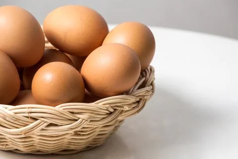Eggs in basket Foto stock