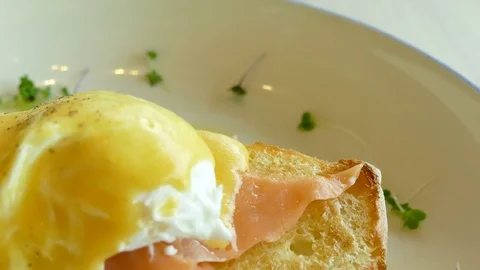 Eggs Benedict Stock Footage 76506605