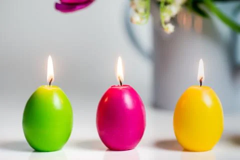 Eggs candle foer easter Stock Photos