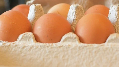 Eggs in paper box Video stock 92476615