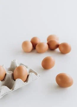 Eggs protein yolk easter shell tray mockup Stock Photos