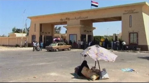 EGYPT/GAZA: Egypt Reopens Rafah Border C... | Stock Video | Pond5