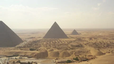 Egyptian pyramids 库存影片 155991614