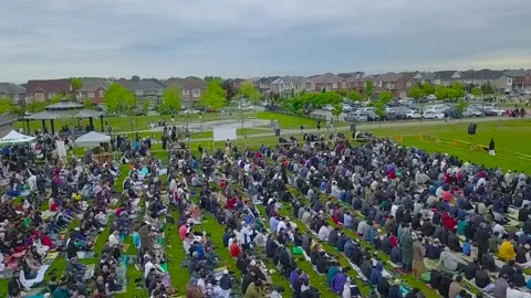 Eid prayers Stock Footage 147206306