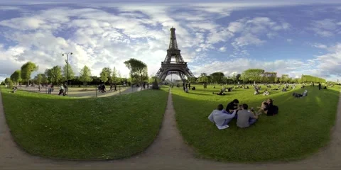 Eiffel Tower 360 video panorama Stock Footage