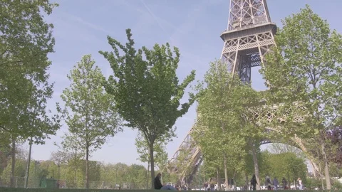 Eiffel Tower 4K 库存影片 75032176