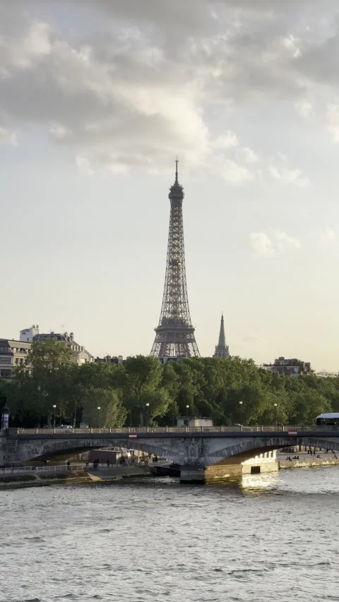 Eiffel Tower and Seine River at sunset timelapse in Paris Stock Footage 337197860