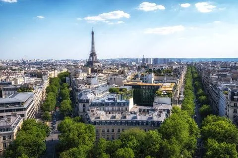 Eiffel Tower from Arc de Triomphe Eiffel tower viewed from top of Arc de T... Stock-Fotos
