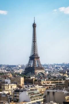 Eiffel Tower from Arc de Triomphe Eiffel Tower viewed from top of Arc de T... Stock-Fotos
