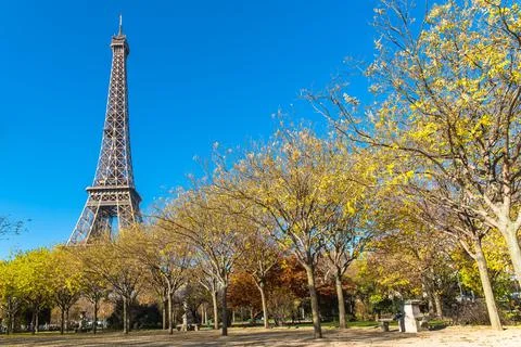 Eiffel tower with blue sky background in Paris 스톡 사진