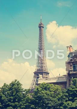 Eiffel Tower on blue sky Stock Photos