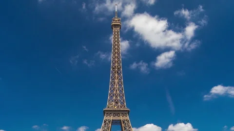 Eiffel Tower on Champs de Mars in Paris timelapse hyperlapse, France Stock Footage 270227407