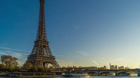 Eiffel Tower in a Cloudless Sky in Paris Sunny Day Seine River and Bridge 스톡 동영상 175738908