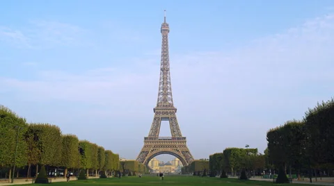 Eiffel Tower During Day Paris, France 4K Stock Video Footage Vídeo Stock 45532899