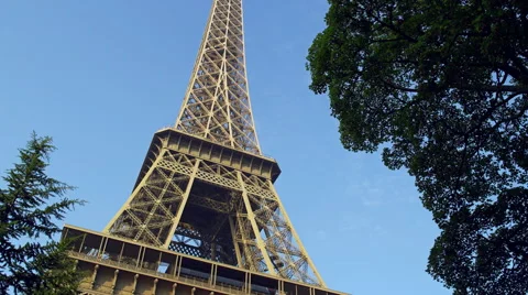 Eiffel Tower During Day Paris, France 4K Stock Video Footage Stockbeeldmateriaal 45549522