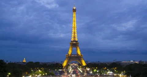 Eiffel tower during sunset 4K time lapse, Paris, France Stock Footage 136775165