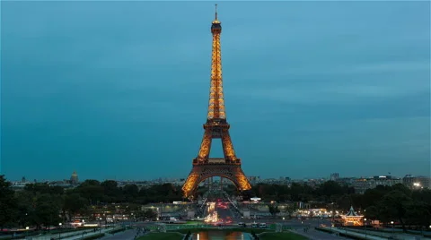 The Eiffel Tower during the Sunset 스톡 동영상 54539454