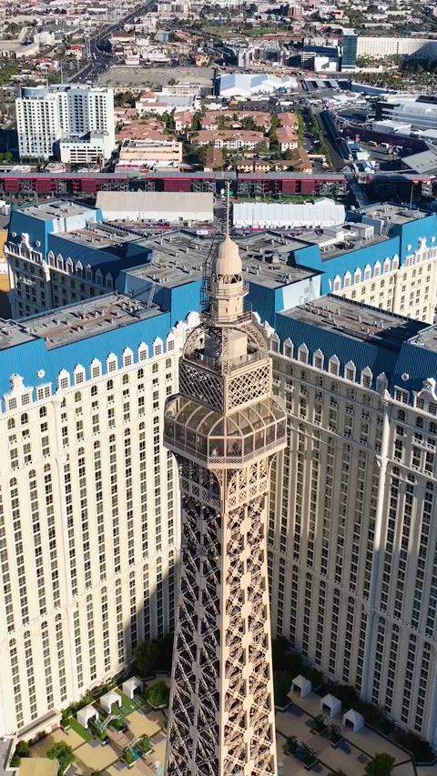 Eiffel Tower at Las Vegas in Nevada United States. Stock-Footage 340636485