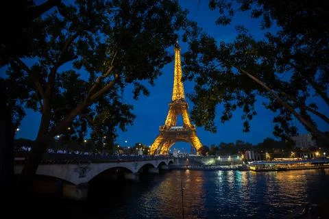Eiffel Tower lights a message to support Paris, France - 30 May 2025 Stock Photos