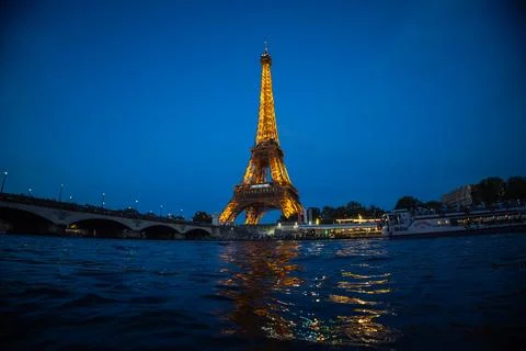 Eiffel Tower lights a message to support Paris, France - 30 May 2025 Stock Photos